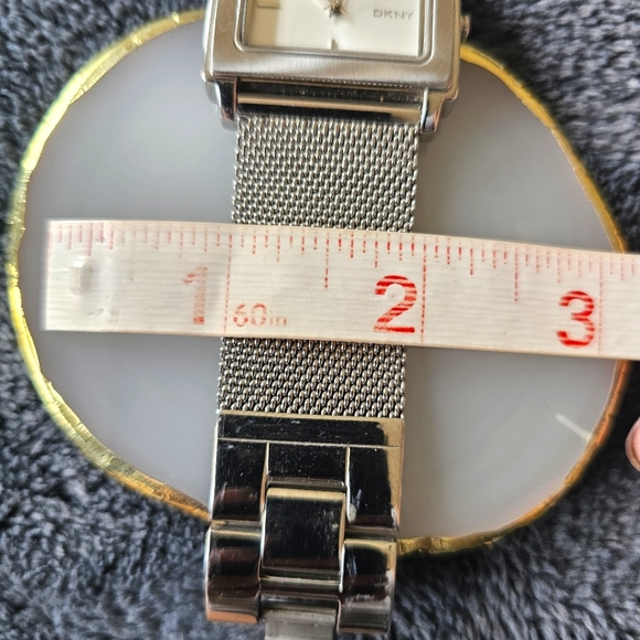 DKNY Watch - Picture 6 of 7